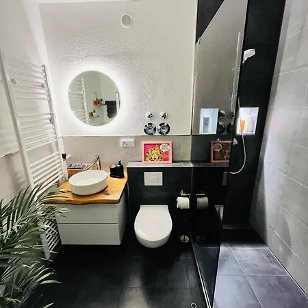 Gasthof Loft mit Balkon Hauptbahnhof